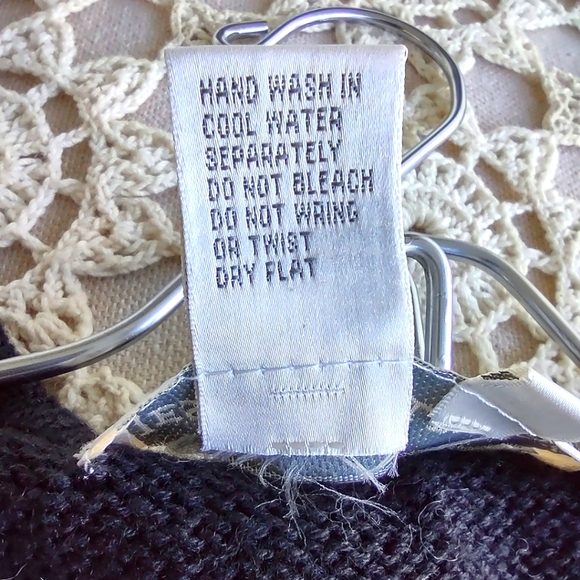 Jessica Holbrook Cottagegore Cardigan - Picture 4 of 7